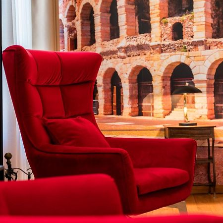 ヴェローナPalazzo Ristoriアパートメント エクステリア 写真